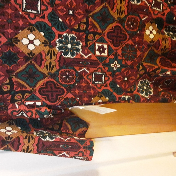 LulaRoe Nicole size L multicolor print dress. - Picture 4 of 4